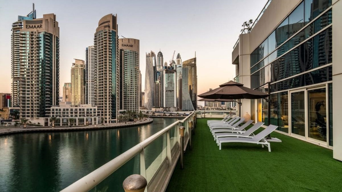 A spacious Property overlooks Dubai Marina. Courtesy Allsopp & Allsopp